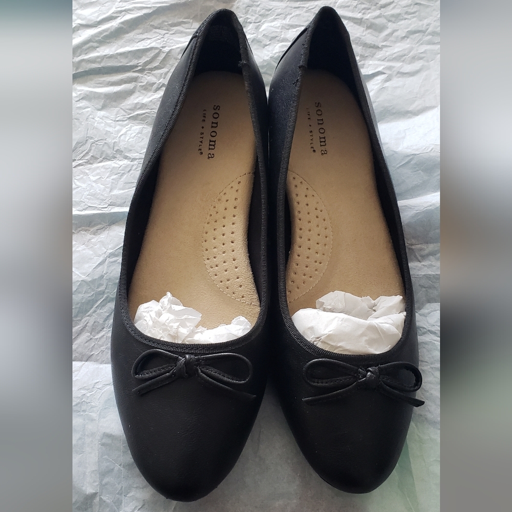 New - Sonoma Black Flats with Bow - 9M